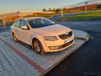 Škoda Octavia 1.4 tsi G-tec pravidelné servisy  Výborný stav - 14