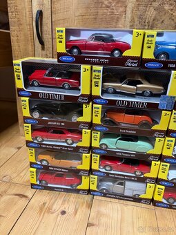 Modely aut welly 66 kusů - 14