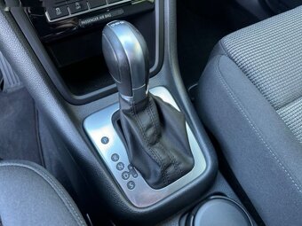 Volkswagen Sharan,2.0TDI DSG 7 míst - 14