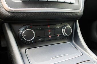 Mercedes - Benz A 160D AMG - packet A/T - 14
