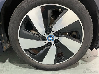 BMW i3 120Ah HarmanKardon,LED,šíbr,kamera,tepelko,naviagce - 14