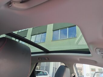 MG EHS PHEV Luxury 1.5 190kW AUT. 60tkm Virtual Full LED ACC - 14