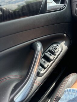 Ford Mondeo Titanium S - 14