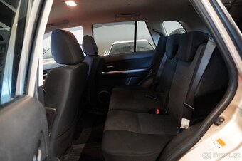 Suzuki Grand Vitara 2.0i benzín 103kw - 14