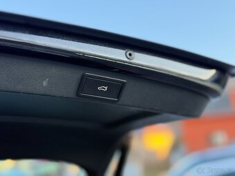 Škoda Octavia combi III 2.0tdi 110kw DSG-NAVI-SENZORY - 14