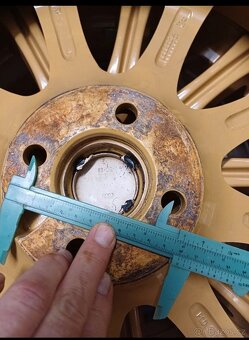 Alu kola 205/40/r17 ,rozteč 4x100 - 14