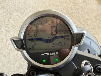 Moto Guzzi V7 Stone 850 MISTRAL 2023 DPH - 14