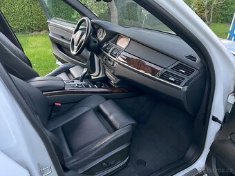 BMW E70 X5 3.0D - 14