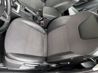Škoda Octavia,  1.6 TDi 81 kW STYLE XENON NEHAVAR.SERVISKA - 14