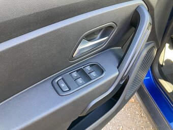 DACIA DUSTER 1,3TCe 96kW 4X4 1. MAJITEL RV 2022 - 14