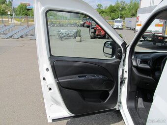 Opel Combo 1.4 JET CNG MAXI ČR 2.maj serviska - 14