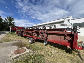 Sklízecí mlátička Case IH AF9250 - 14