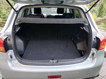Mitsubishi ASX 1.6i 86kwMivecDiamantXenonVyhřSedKameJenSMits - 14
