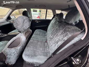 Mercedes-Benz Třídy E, MANUÁL,SKVĚLÝ STAV,XENONY - 14