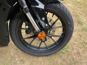 Yamaha yzf r125 - 14