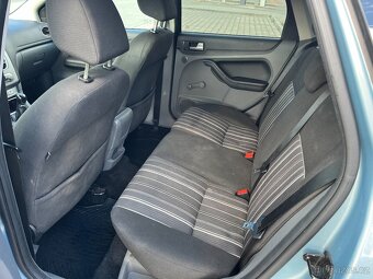 Ford Focus kombi 2008 85KW - 14
