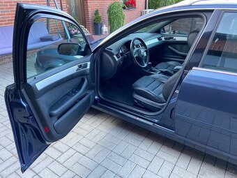 AUDI A6 / S LINE / QUATTRO / 2.4i V6 / XENON / ŠÍBR - 14