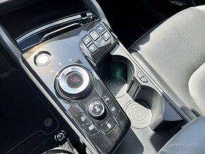 Kia Sportage 1.6 T-GDI AWD kamera full led -21% DPH - 14