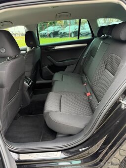 Škoda Superb kombi 1.6TDI 88kw--DSG--2020——REZERVACE—— - 14