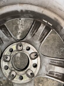 Mercedes Benz C zimní kola 225/50 R 17 H - 14