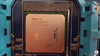 ASUS STRIX GTX 970 + GAINWARD GTX 760 4GB + DALŠÍ - 14