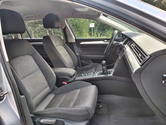 Vw Passat B8 Kombi 2.0TDi /150Ps/Navi/ACC/Alu/Masáž/2016 - 14