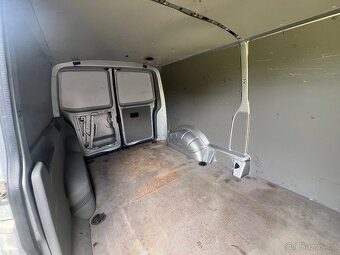 VOLKSWAGEN TRANSPORTER 2014 - 4x4 - LONG - VYBAVA - 14
