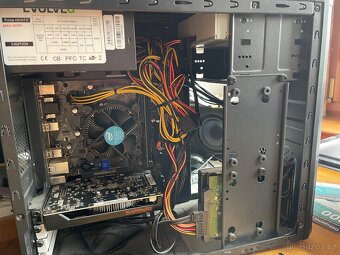 spolehlivé PC ve skvělém stavu s myší a klávesnicí - 14