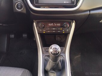 Suzuki SX4 S-Cross 1,6i 88Kw r.v.8/2016 najeto 89700Km - 14