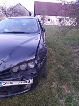 Alfa Romeo 159 2.4 JTDM 154kw, na opravu nebo na díly - 14