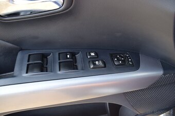 Citroën C-Crosser 2,2HDi PR.SERVIS,TOP STAV - 14