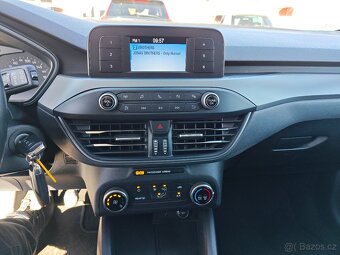 Ford Focus 1,0 Trend EcoBoost ČR/ 92kW - 14