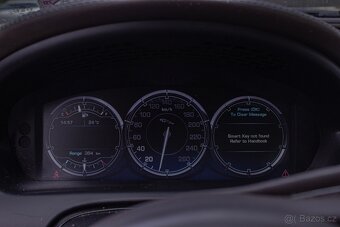 Jaguar XJ 3.0 V6 DIESEL Premium Luxury - 14