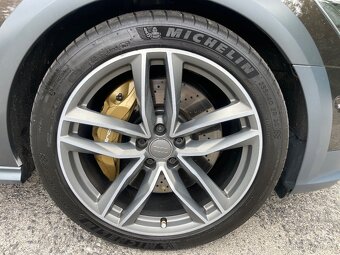 Audi A6 Allroad 3.0 TDI BiT quattro Tiptronic TOP STAV - 14