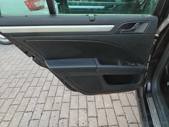 Škoda Superb 2 2.0 103kw CFHC kombi - 14