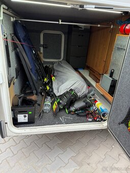 Obytný automobil - 14