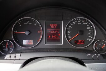 Audi A4 2.0 TDI Premium quattro DPF - 14
