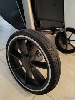 Kočárek Carrello Ultra - 14