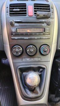 Toyota Auris 2012 - 14