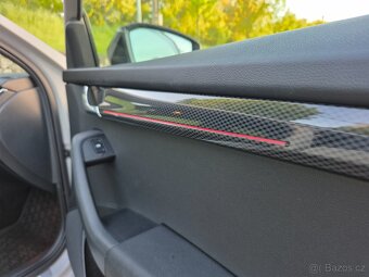Škoda Octavia RS 2.0tdi DSG, Tažné, Webasto - 14