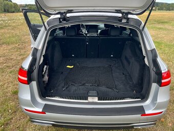 Mercedes Benz E220d - 14