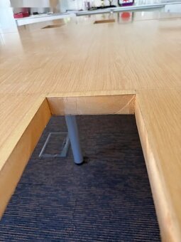 Velký oválný kancelářský stůl 320×185cm /8 osob - 14