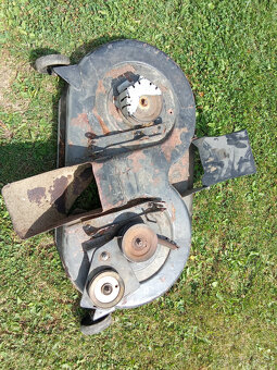 Kosiště sečení MTD 102 cm - 14