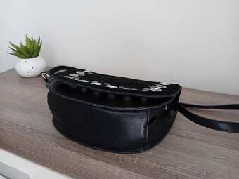 Pepe Jeans dámská kabelka klopna kůže + eko kůže - 14
