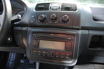 Škoda Fabia 2 kombi 1.4 63kW - klimatizace - ESP - 14