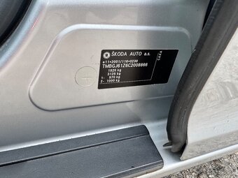 ŠKODA OCTAVIA II FL COMBI 1.4 TSI ELEGANCE TOP STAV - 14