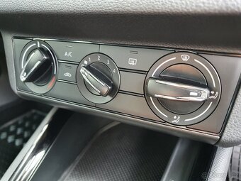 Škoda Scala 1.0TSI 85kW man. 40tkm LED - záruka Autodraft - 14