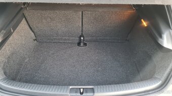 VOLKSWAGEN SCIROCCO R - 2,0TSi 195kW - Manuál. - 14