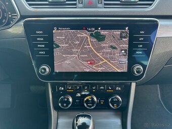 Škoda Superb 3 2.0 TDI 110kW DSG Matrix LED CANTON Navigace - 14