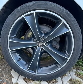 Škoda Superb 3 Combi 2.0 TDI | 2018 | Perfektní stav - 14